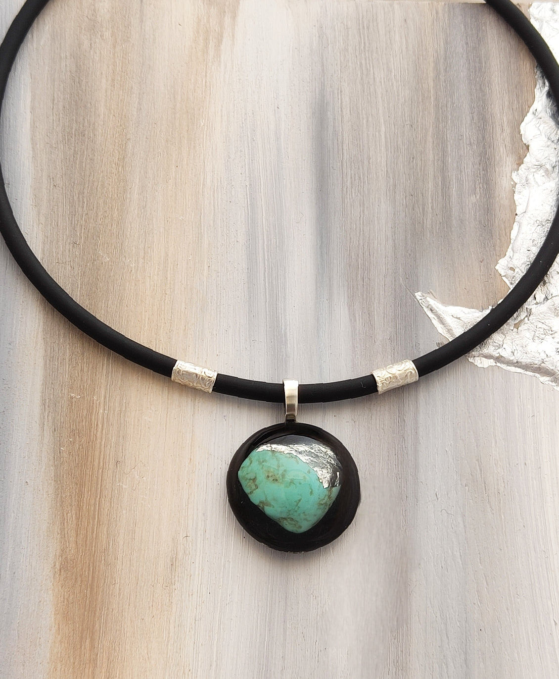 Orgonite-Turquoise jewelry covered with gold or silver leaf